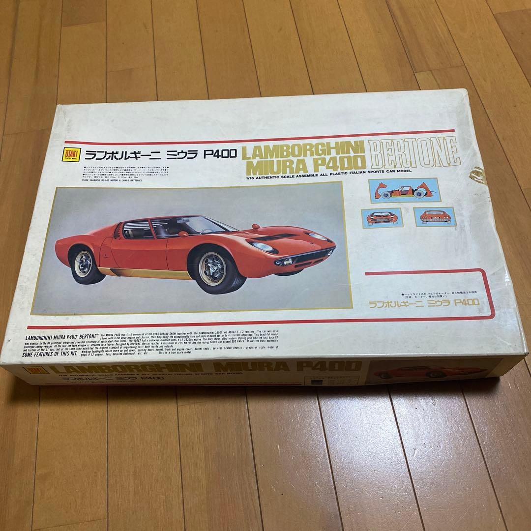 ランボルギーニ　ミウラ　1/16株式会社オオタキ製　未組立