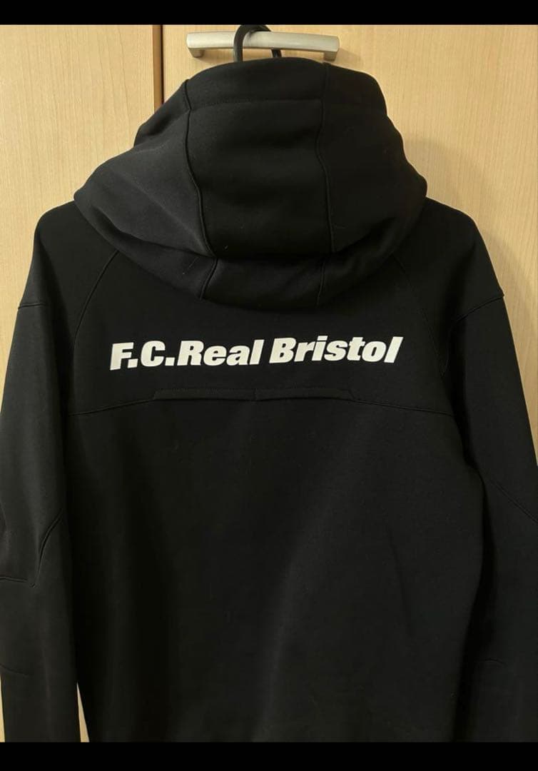 F.C.R.B ブリストル　セットアップ　サイズＳ