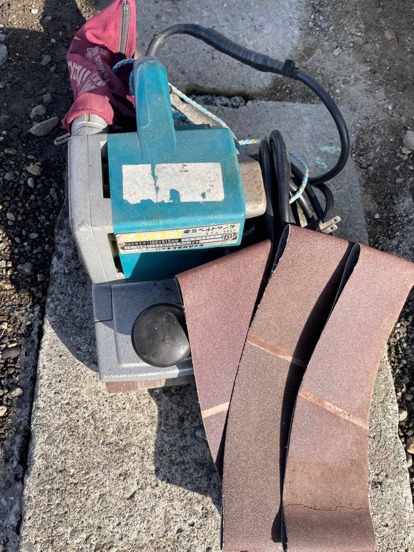 makita  電動ベルトサンダー  9401  交換用サンド未使用3枚付