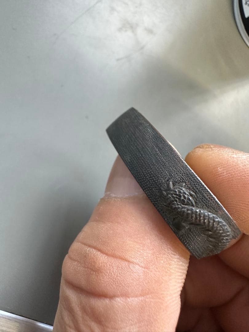 縁頭・刀装具・刀剣小道具・龍の図