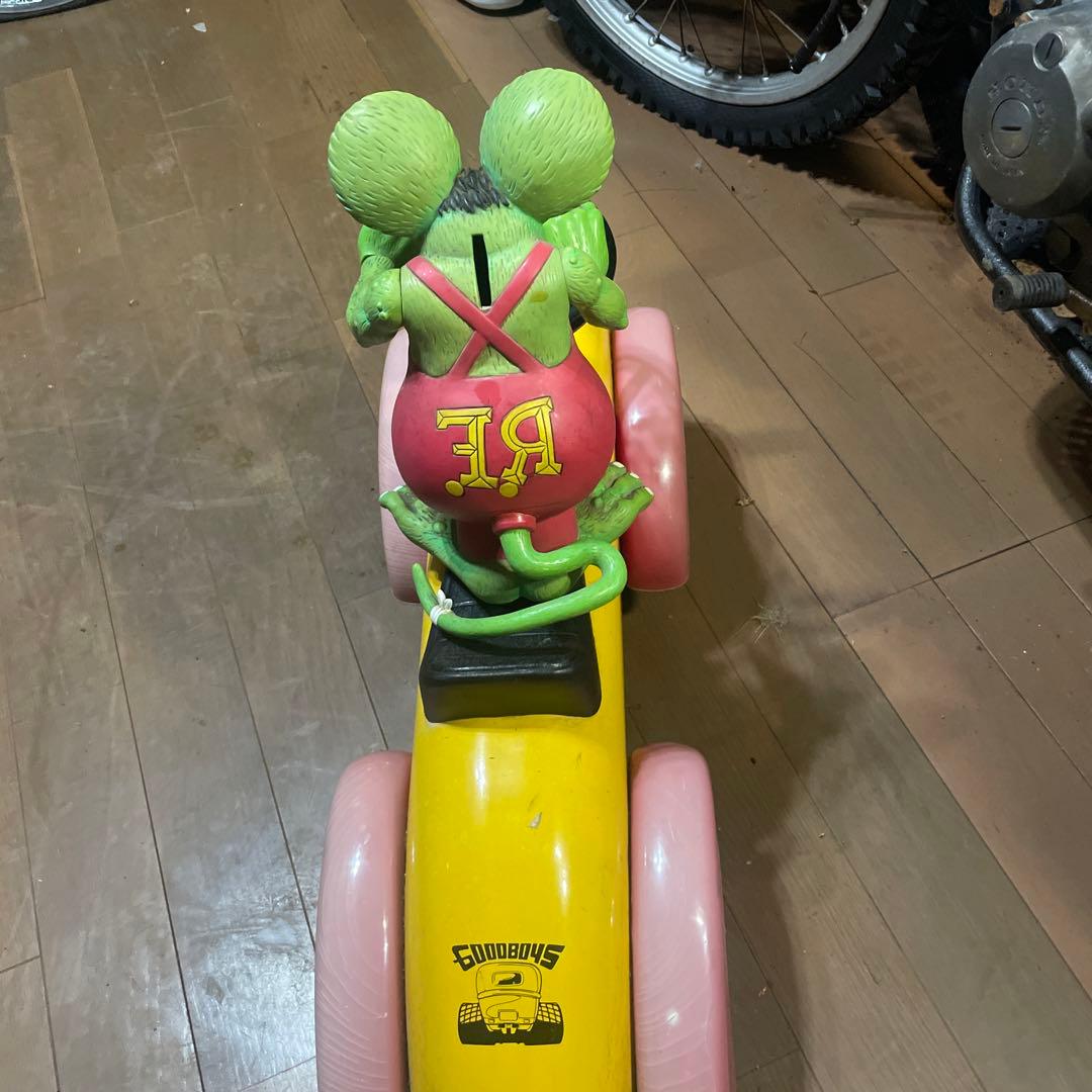 ラットフィンクとファイャーマッスルカー