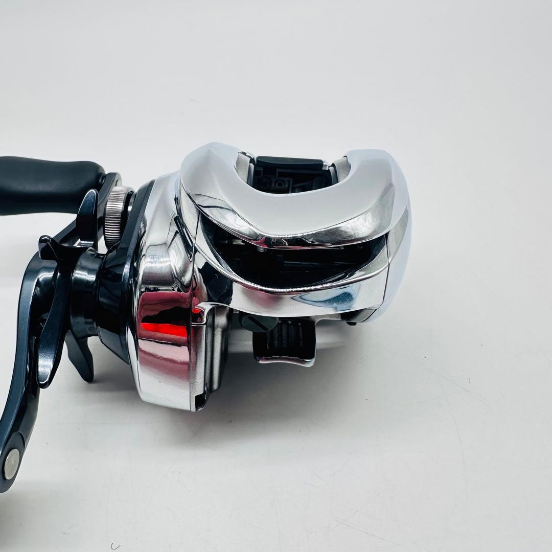 美品　SHIMANO　シマノ　19　アンタレス　HG　ベイトリール　淡水専用
