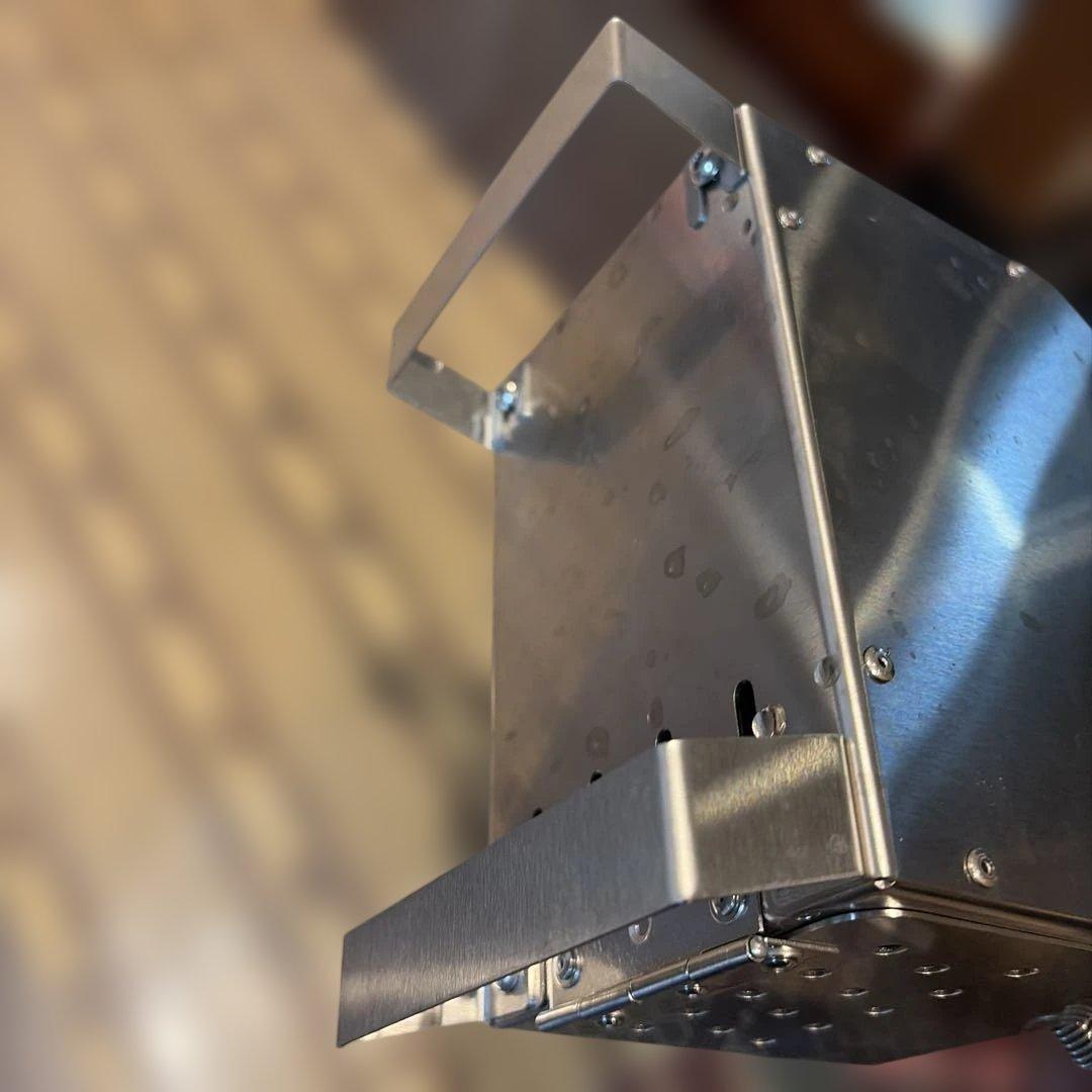 薪ストーブ軽量ステンレスキャンプストーブ、持ち運び便利、アウトドア調理に最適