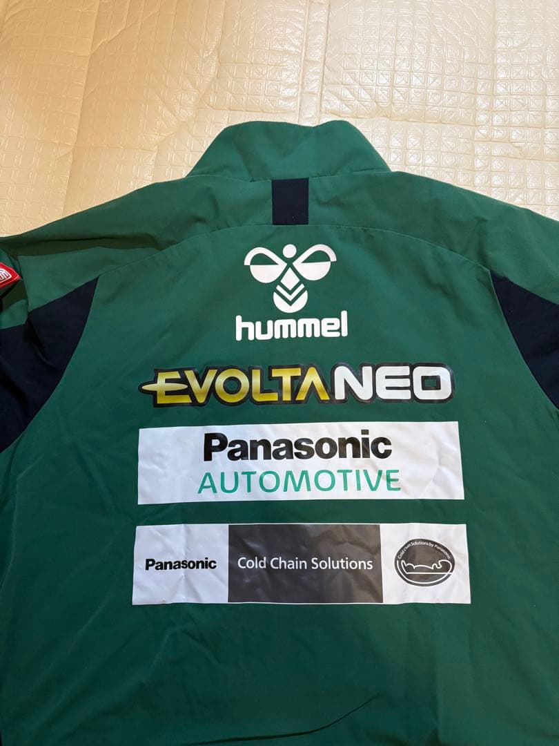 ガンバ大阪　ウォーマー　ヒュンメル　支給品