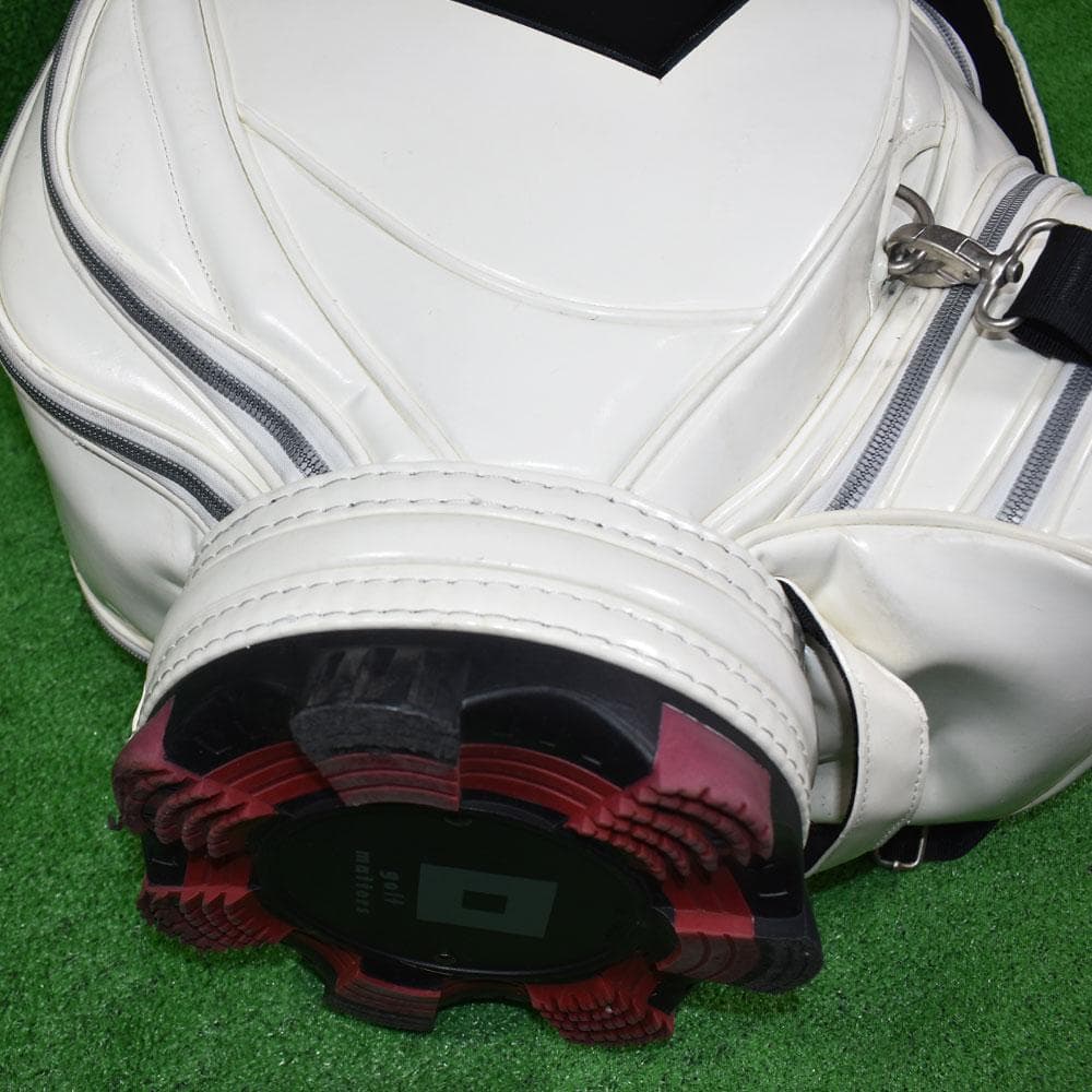 ONOFF/オノフ ゴルフ キャディバッグ９型【ホワイト】中古！