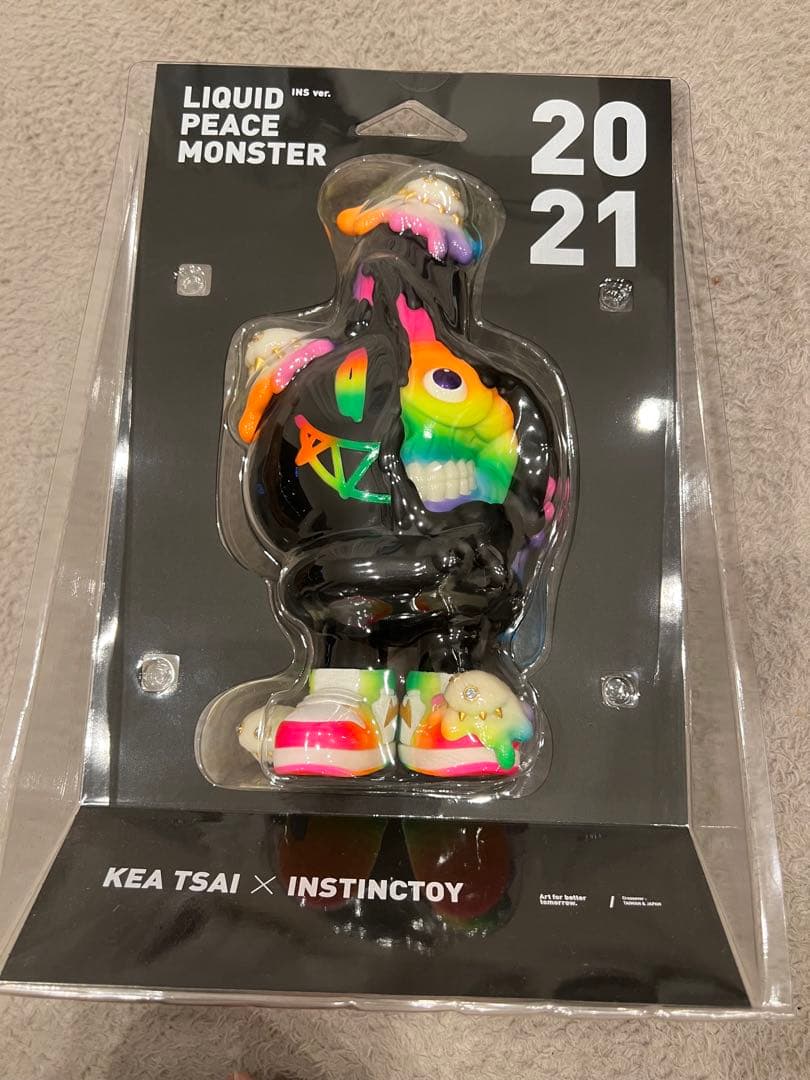 インスティングトイ　LIQUID PEACE MONSTER