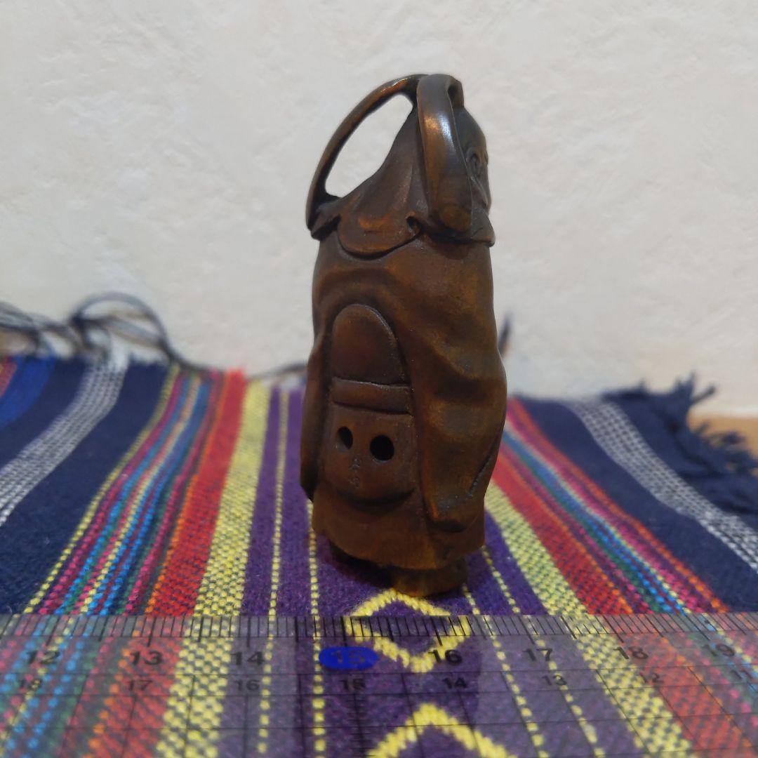 時代提げ物 緻密彫木製根付 在銘【鍾馗様】高さ約6.3cm 重さ約17ｇ厄除魔除