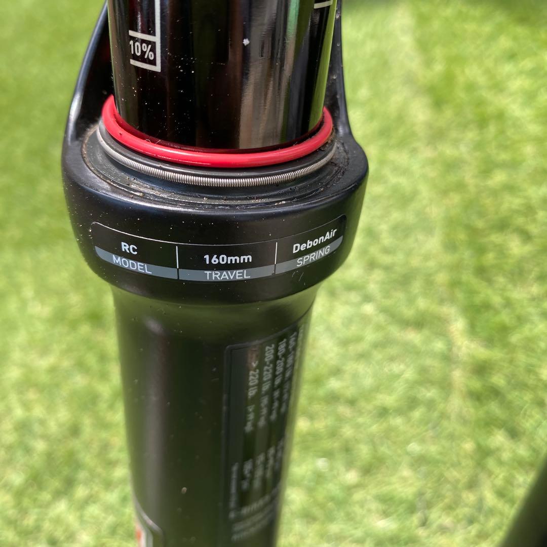 パーツ ROCKSHOX LYRIK 27.5 160mm BOOST