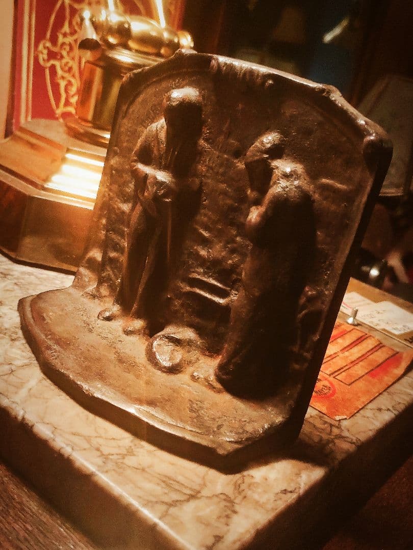 【極希少・海外】画家ミレー『晩鐘』　アンティークブックエンド　本立て　鉄製　置物