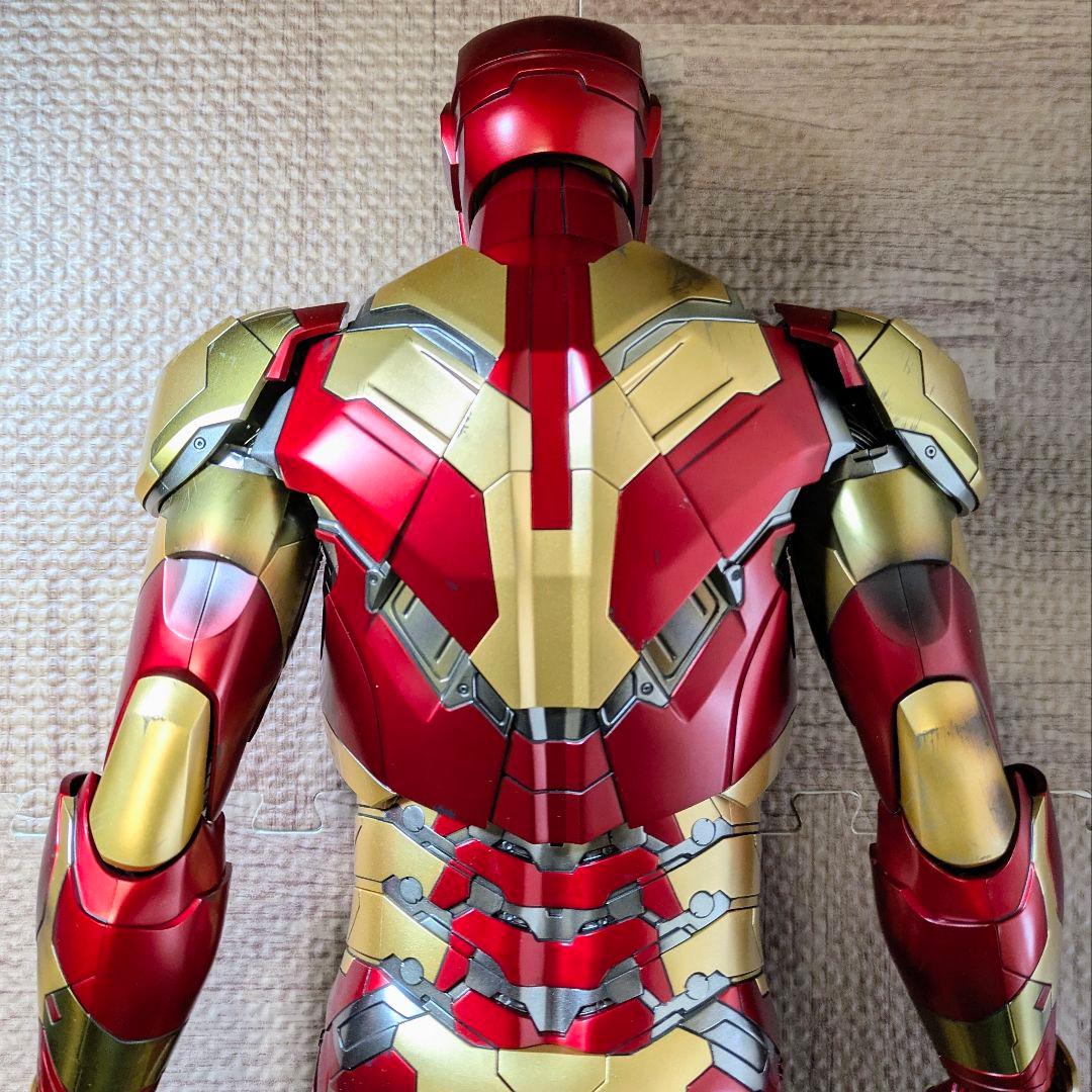 ホットトイズ 1/4 QS008 アイアンマン マーク42 　スタンド欠品
