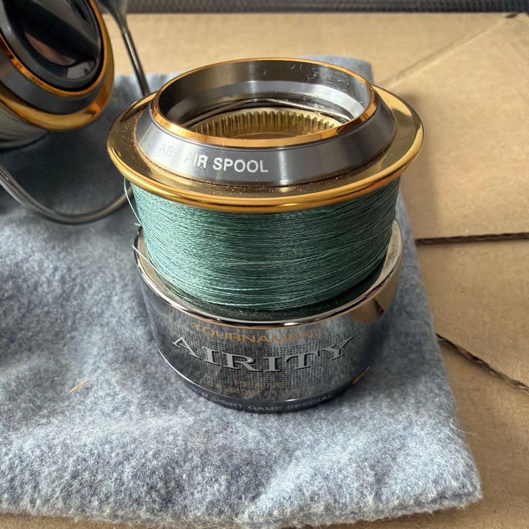 Daiwa　AIRITY 2506 スピニングリール 予備スプール付き