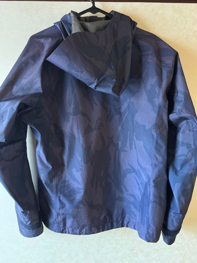 美品　シマノ GORE-TEX アングラーズシェルジャケット Lサイズ