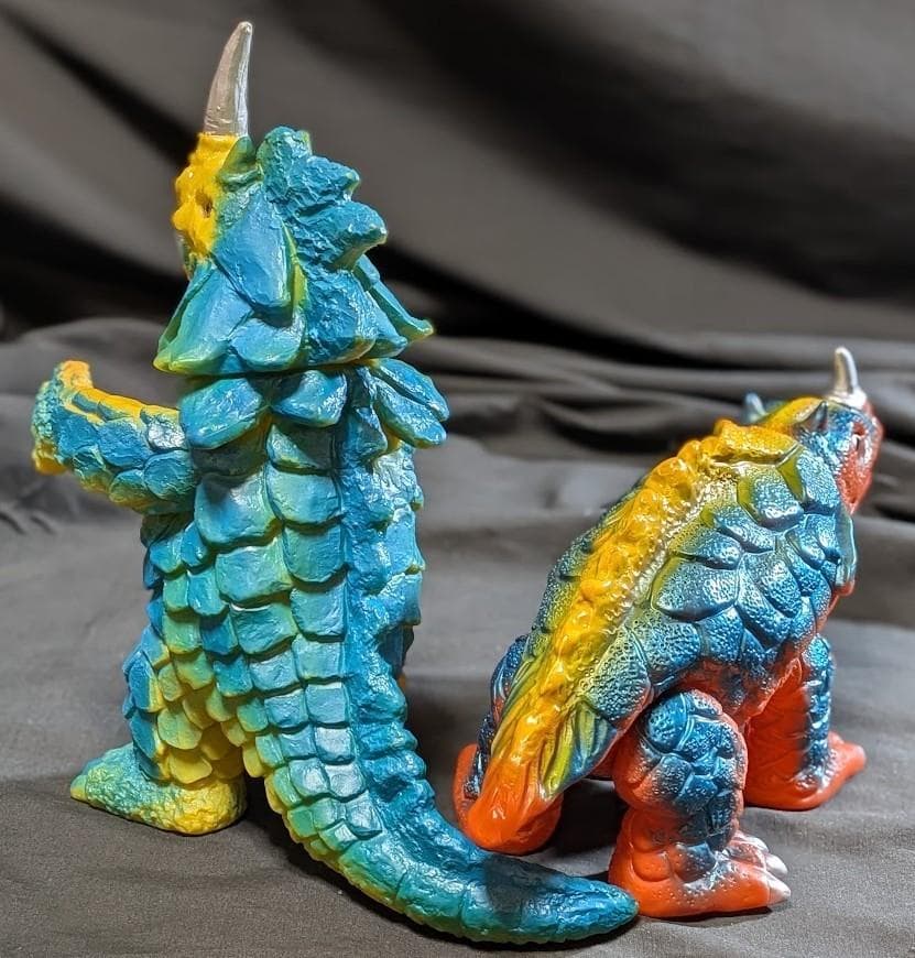 シーゴラス＆シーモンス「帰ってきたウルトラマン」登場（ブルマァク復刻）２体セット