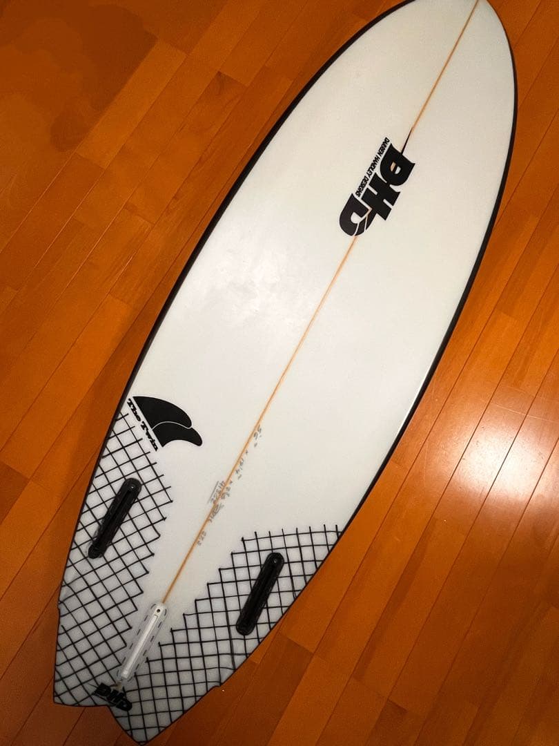 DHD TWINFIN 5’6 27.5L ツインフィン