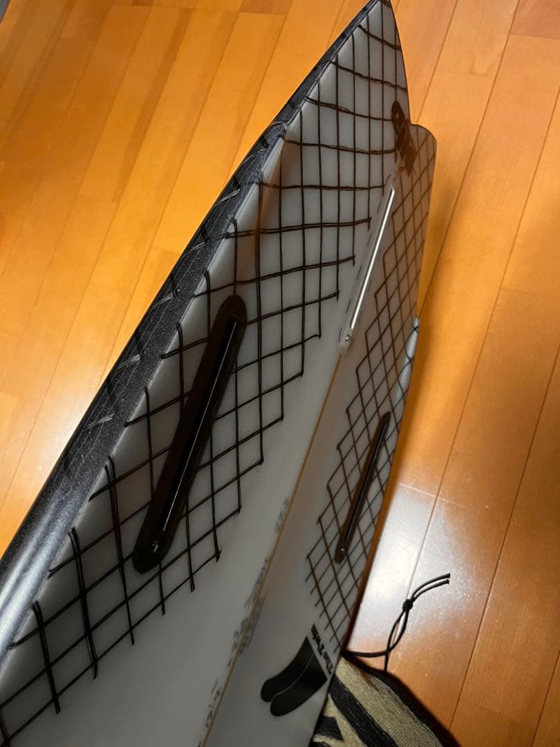 DHD TWINFIN 5’6 27.5L ツインフィン