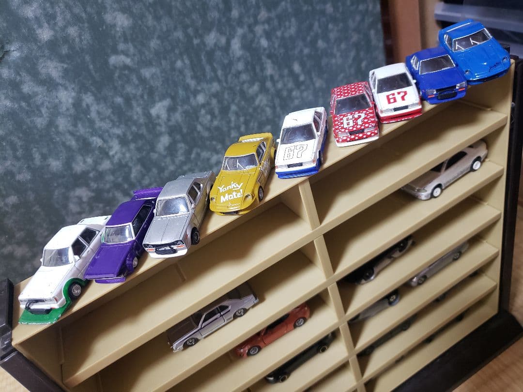 トミカ&グラチャンシリーズ