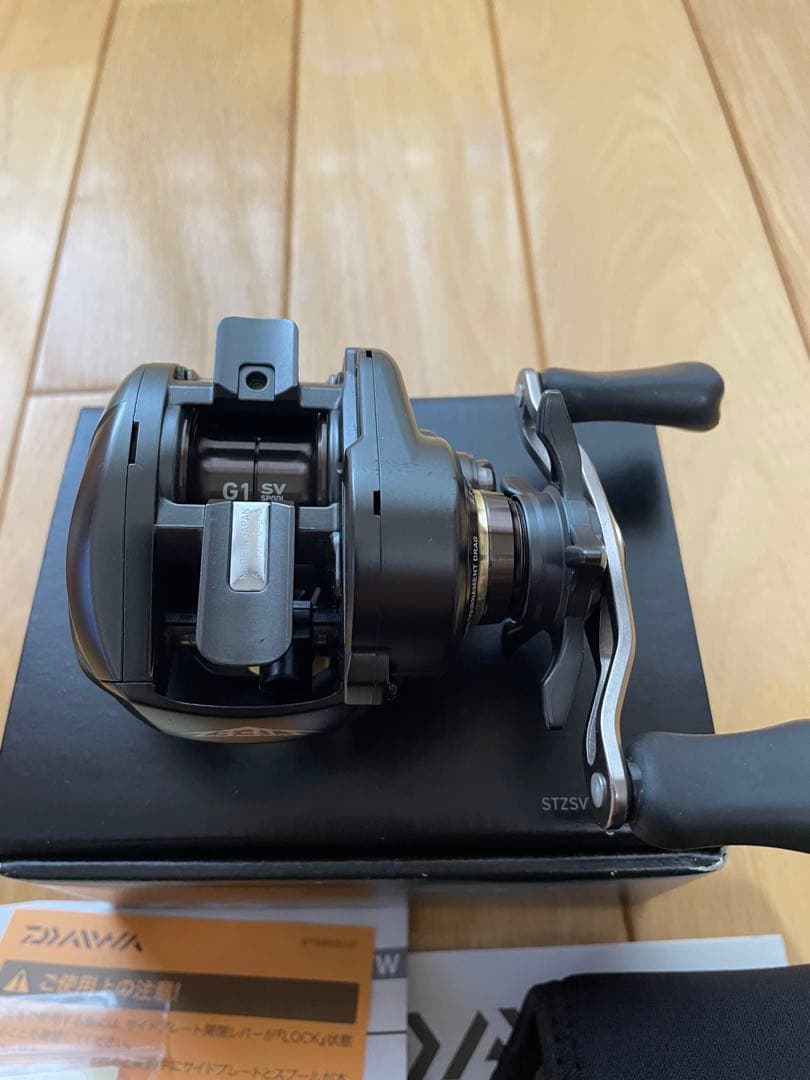 ノア一郎　Daiwa STEEZ SV TW 1016SV-H 右ハンドル