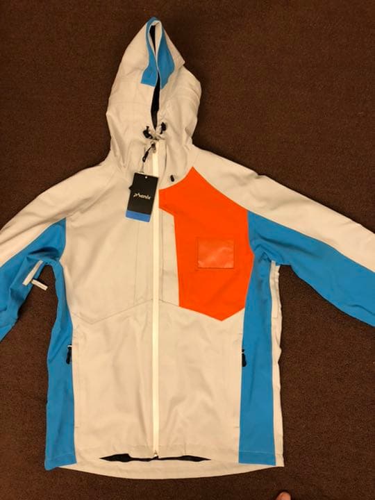 phenix フェニックス　スキーウエア　定価の半額以下