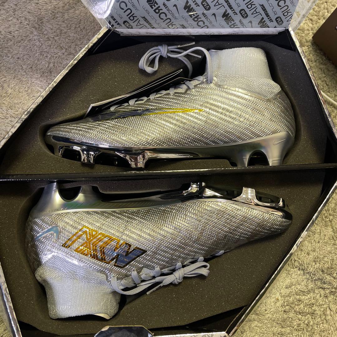 ナイキ マーキュリアルヴェイパー15 SE 25周年モデル