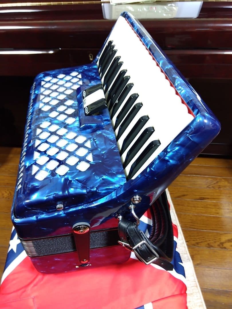 TOMBO Grandaile GT-32超レア青 簡易調律済新品パーツ交換多数