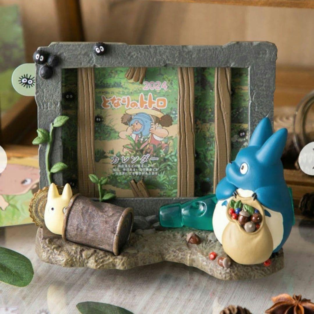 新品 となりのトトロ2024年ジオラマカレンダー 草壁家の軒下