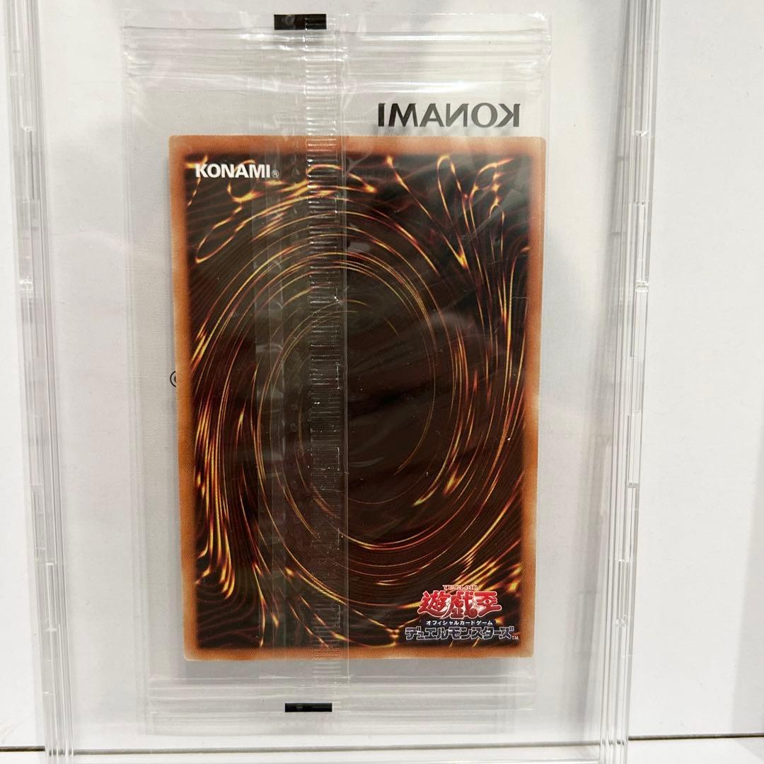 大*止様 遊戯王 ブラックマジシャンガール WCS2017 ホログラフィックレア