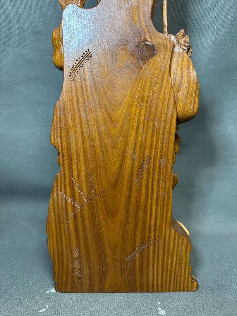 绿檀　白檀　観音　木彫り　仏教美術　仏像 骨董 木像　木製　仏教　密教　置物