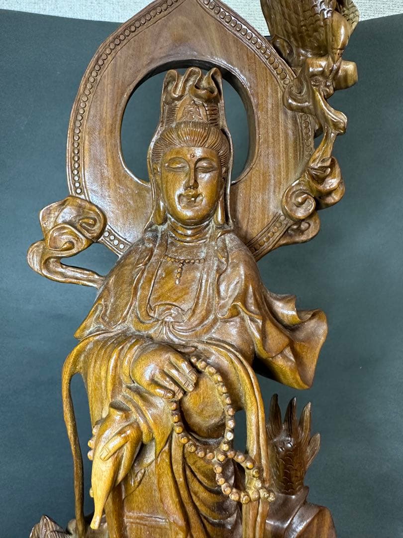 绿檀　白檀　観音　木彫り　仏教美術　仏像 骨董 木像　木製　仏教　密教　置物