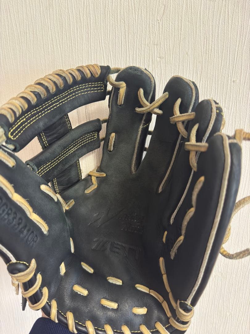 【最終値下げ】　ZETT 軟式グローブ 黒