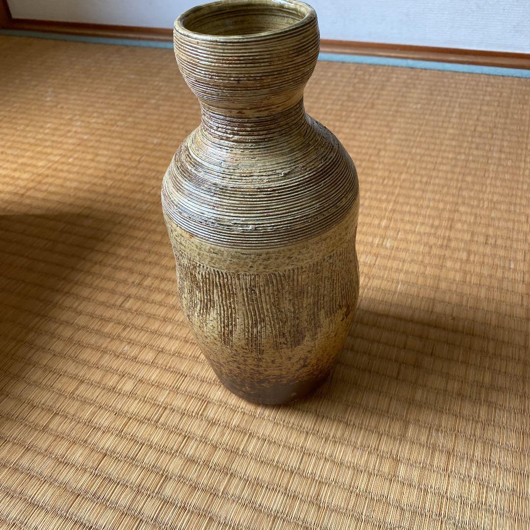 後田凡平作　飾り壺