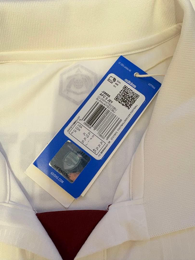 アーセナル2526 3rdユニフォーム　アーセナルフォント