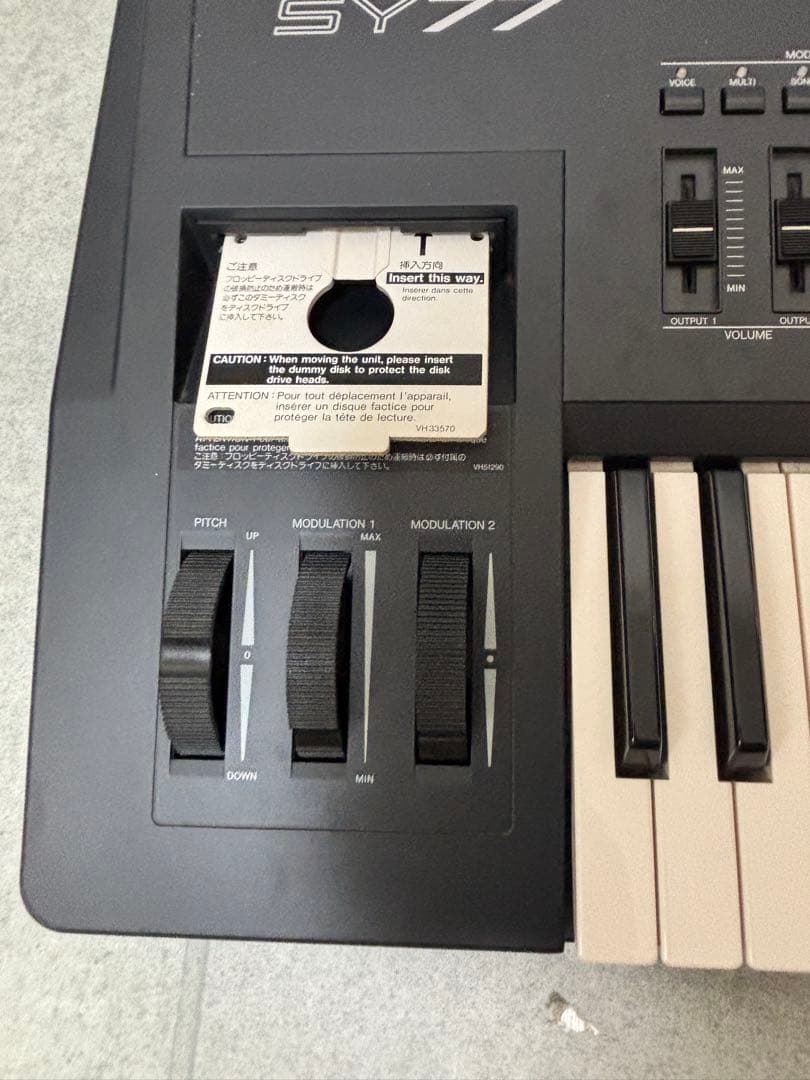 e*a様 YAMAHA ヤマハ SY77 シンセサイザー キーボード 鍵盤音出し