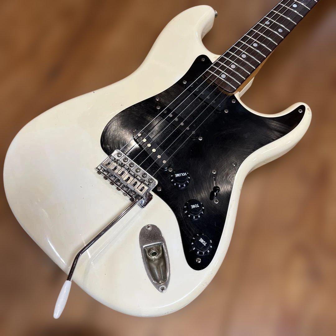 Aria Pro II ストラトキャスター