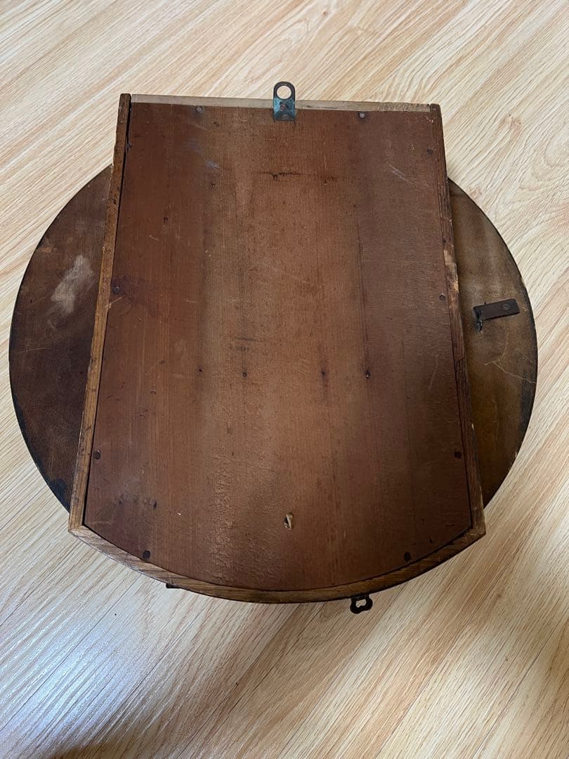 アンティーク　TRADEMARK 手巻き　時計　掛け時計　レトロ　ヴィンテージ