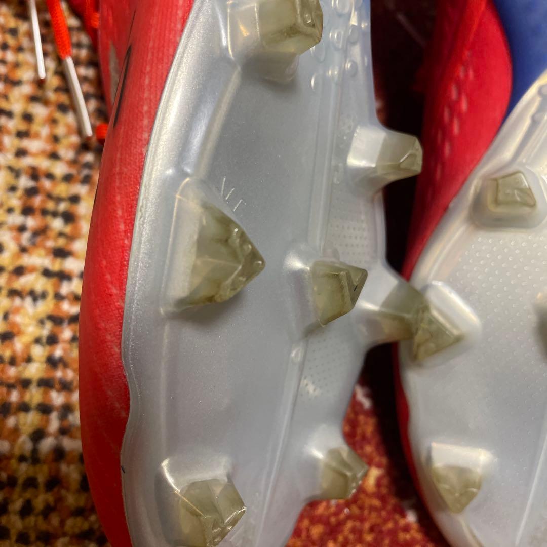 岩崎 悠人選手サイン入り アディダス エックス 18.1 FG/AG(レッド)