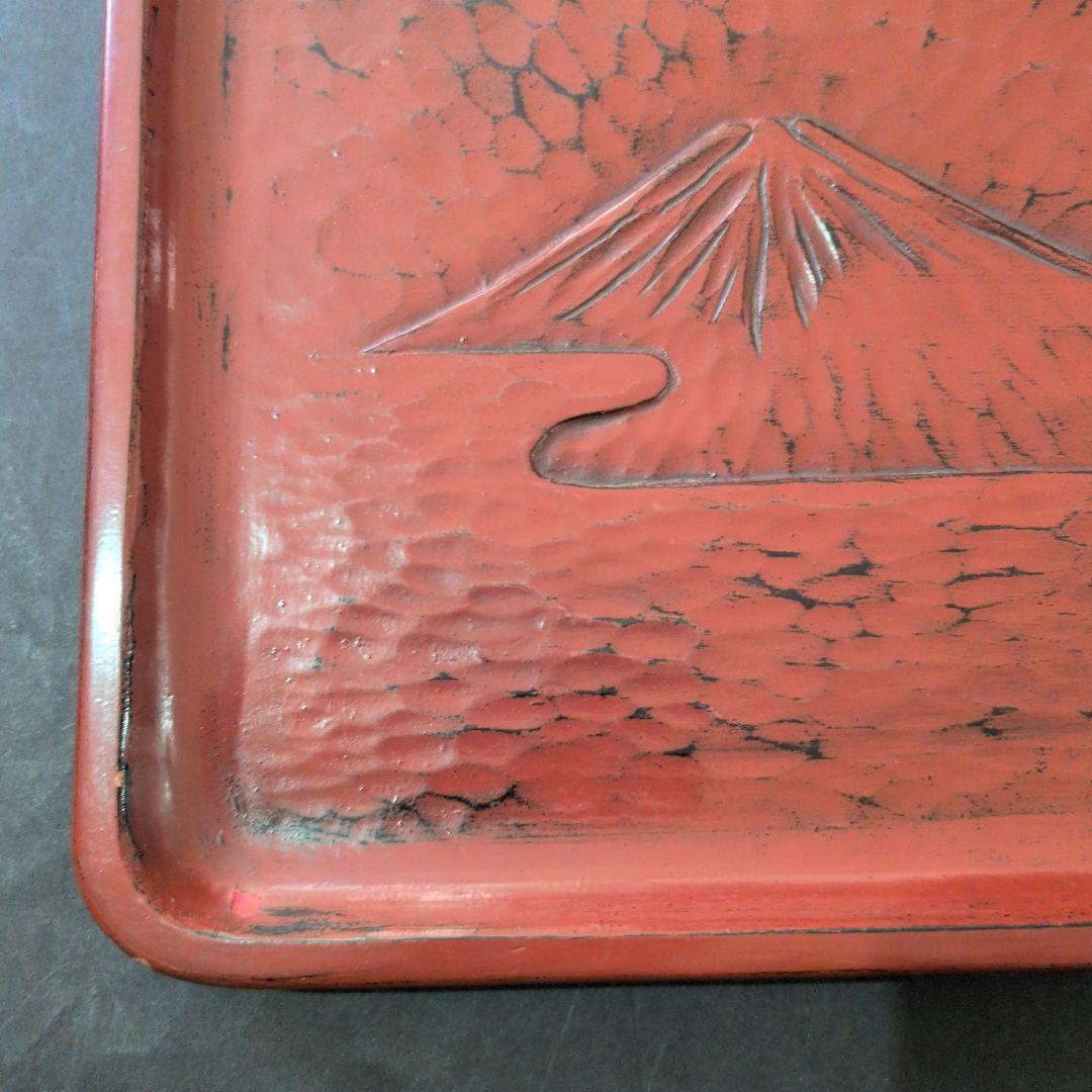 江戸後期　根来塗　富士と松　木地　名入朱塗盆　螺鈿松図　富士図彫り