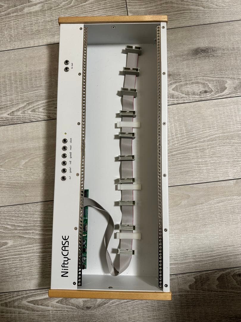 NiftyCASE モジュラーシンセサイザーケース