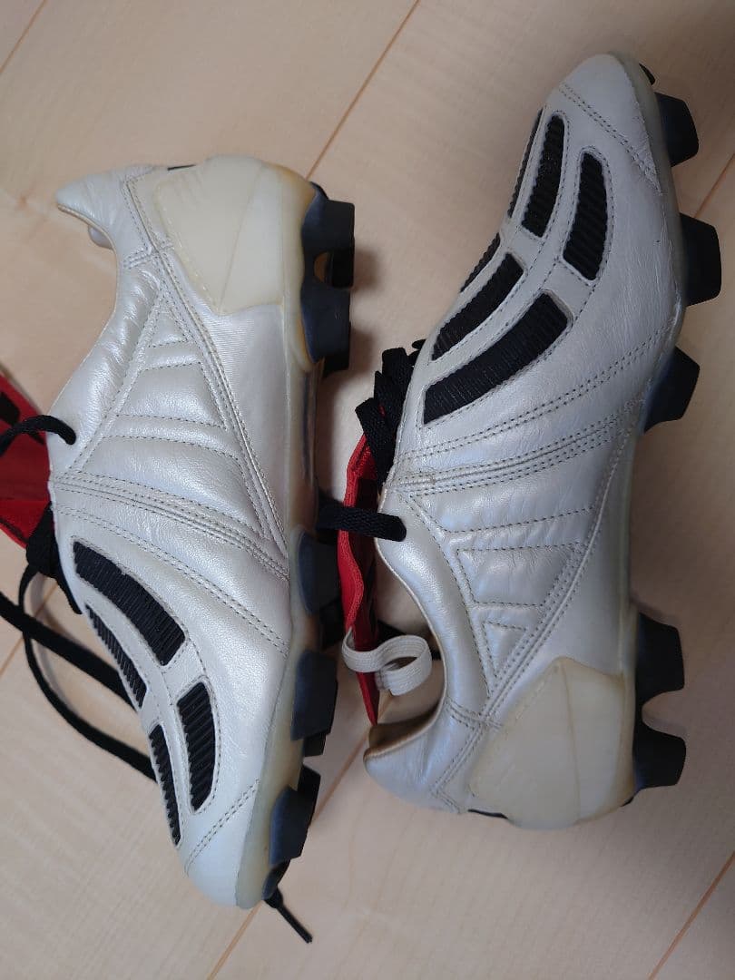 プレデターマニア サッカースパイク