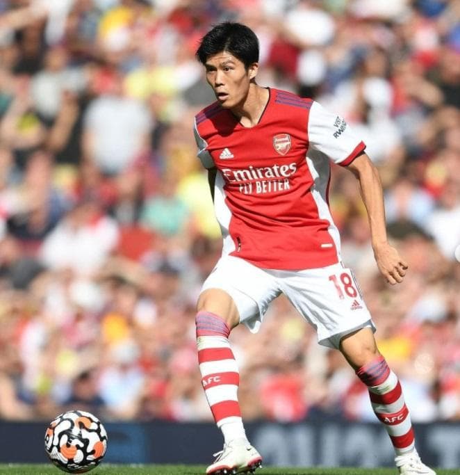 【送料無料】 アーセナル　冨安健洋　オーセンティック ホーム （M）