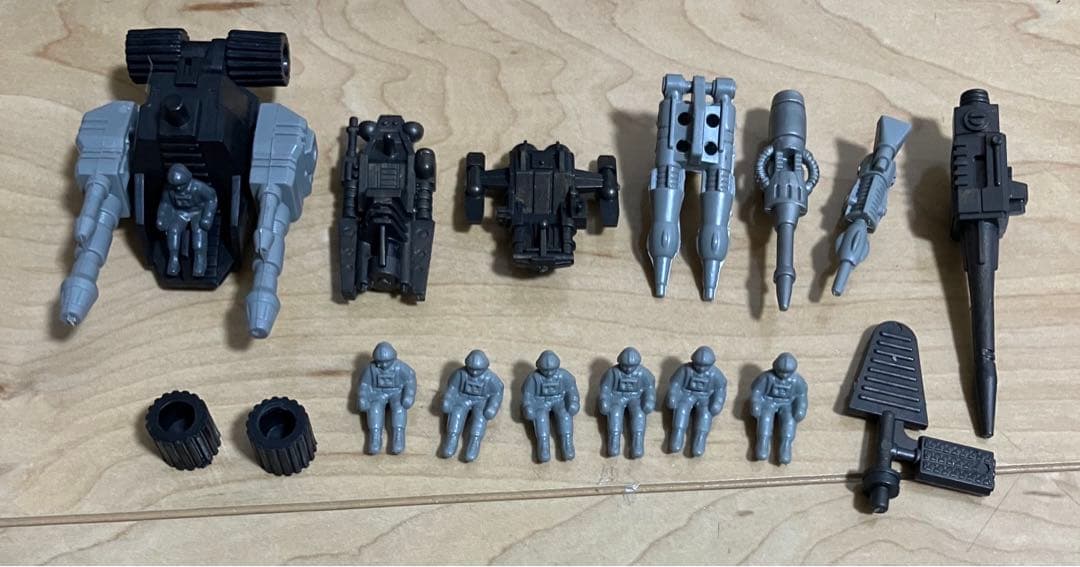 カ*ヤ様 ゾイド　ウルトラザウルス　ジャンク品　訳あり　難あり　部品取り　TOM