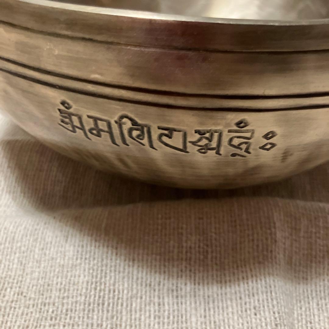 新品　ハイクオリティーフルムーン　満月　シンギングボウル　美品