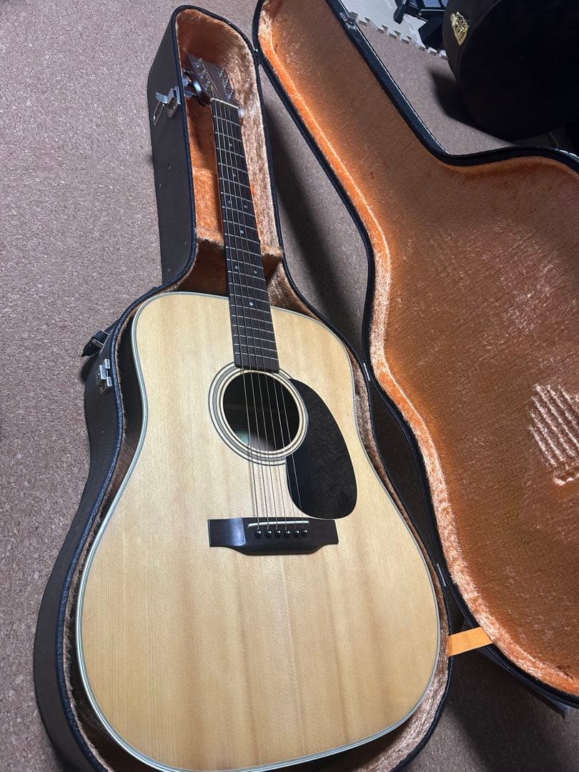 【美品】Kawai Custom アコースティックギター　ハードケース付き