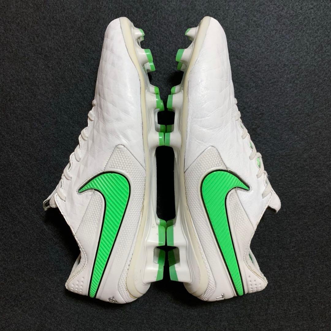 【美品】NIKE ティエンポ レジェンド 8 エリート FG