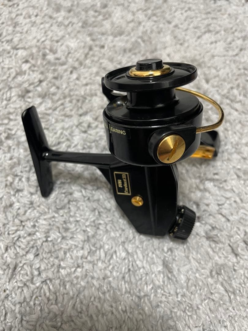 ABU Cardinal 33 黒金（木箱付き）