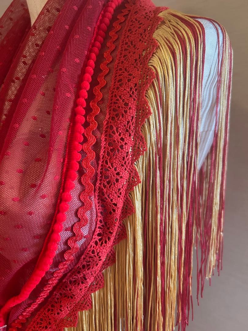 新作:フラメンコ用フリンジショール 赤金ハンドメイド新品未使用