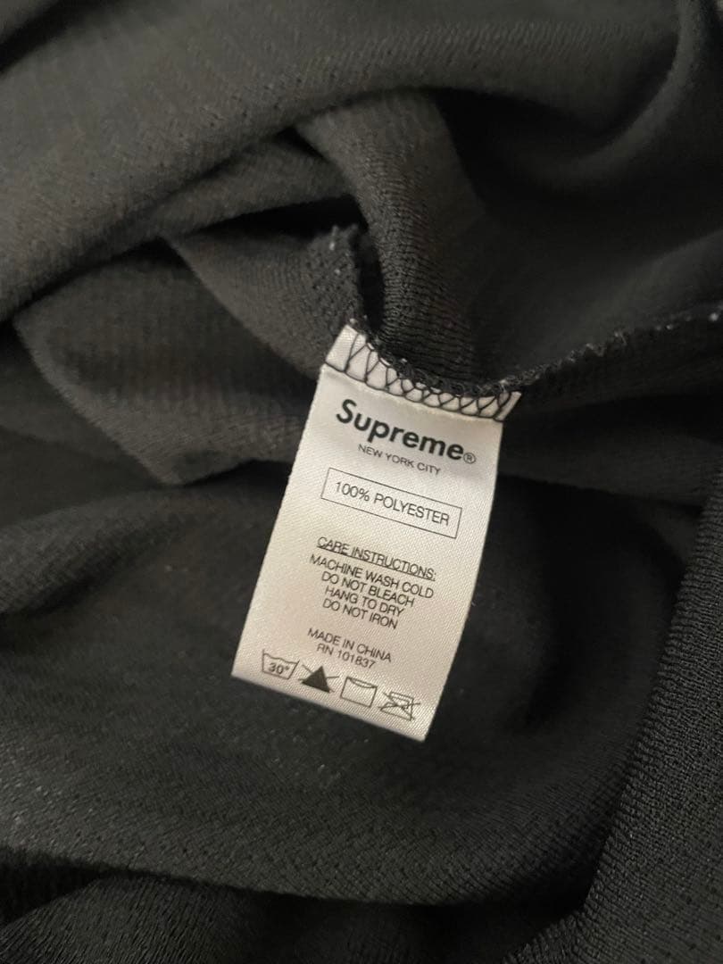 シュプリームフットボールジャージ