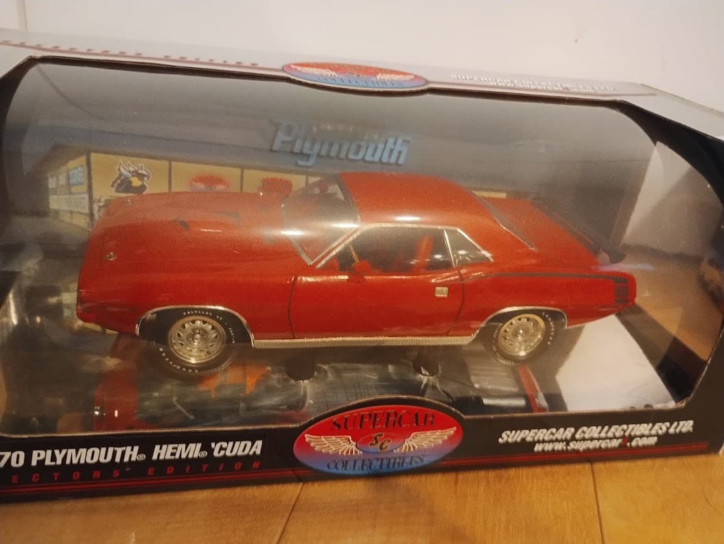 1970 PLYMOUTH HEMI 'CUDA 1/18 クーダ MOPAR
