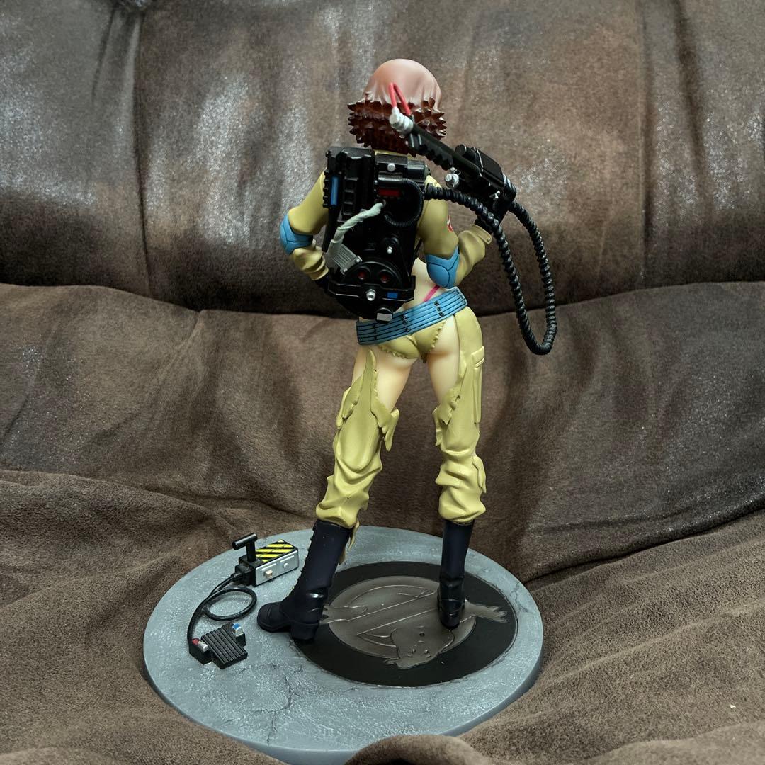 コトブキヤ　ゴーストバスターズ　ルーシー　フィギュア