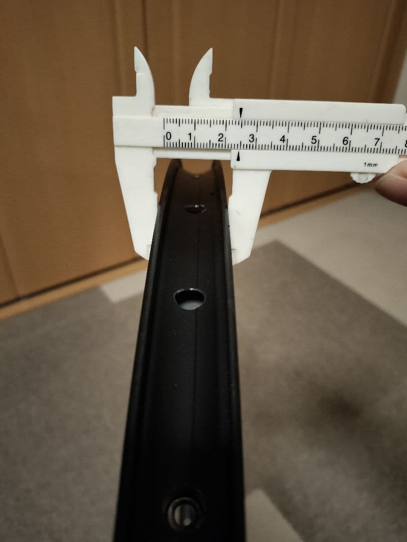 26インチ32H ディスクリム2本