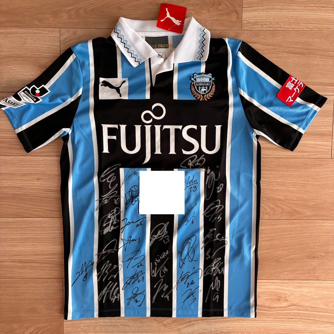 新品未使用 川崎フロンターレ 2016シーズン 28選手 サイン入りユニフォーム